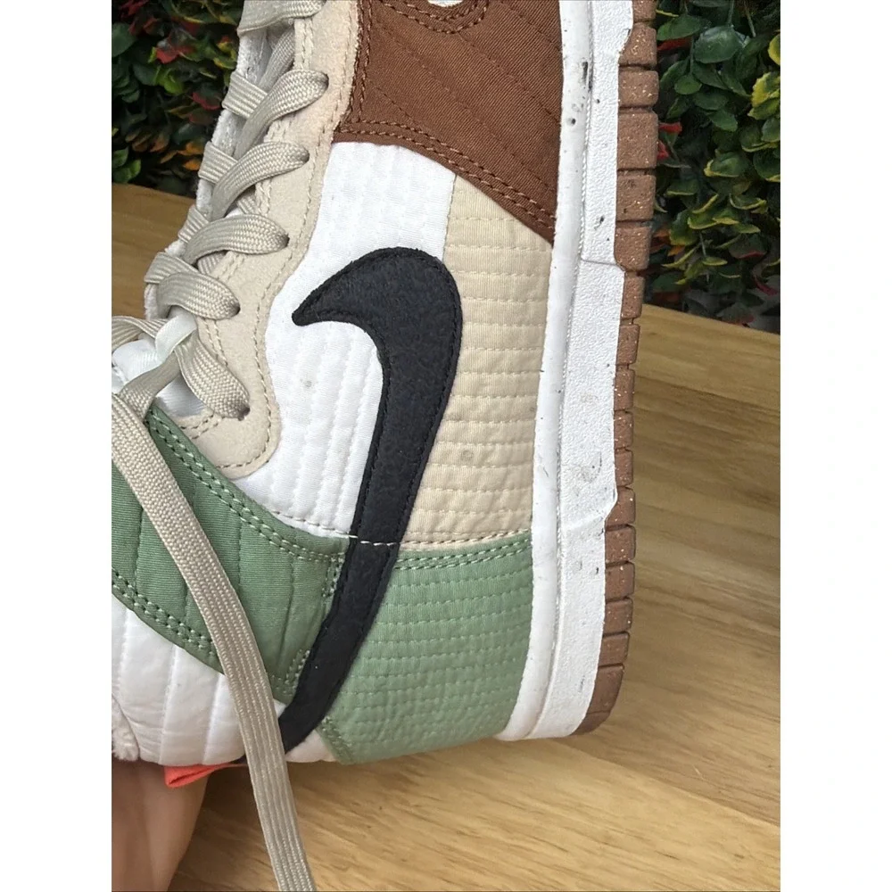 Nike Dunk High Toasty LX Next Nature Summit Sneakers White Women 6‎ DN9909-100